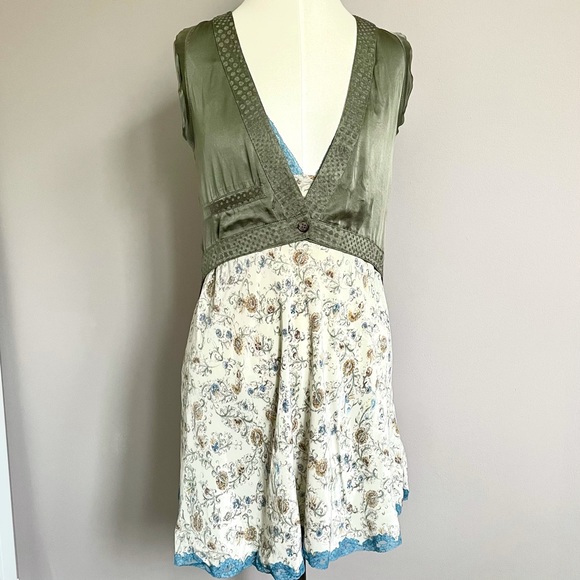 Crossley Italy Silk Hi-Lo Fishtail Vest - XS/S - Picture 3 of 10